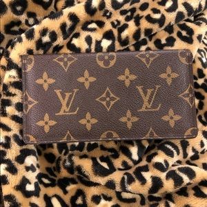 Louis Vuitton Checkbook